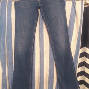 9L Hollister Jeans
